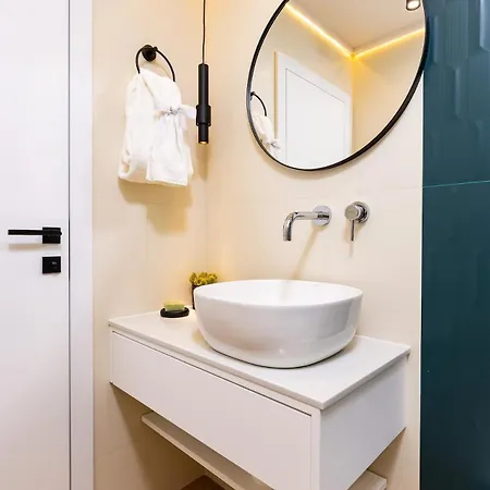 Апартамент Happy People 2 Bd, By Flat Mаnager *