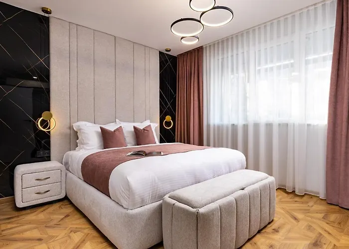 Happy People 2 Bd, By Flat Mаnager * بلوفديف